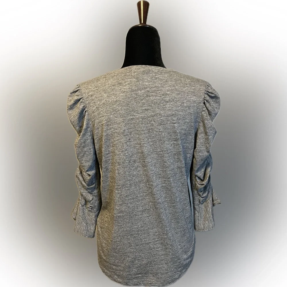 Democracy Gray Knit V-Neck 3/4 Sleeve Top size S - Picture 3 of 13